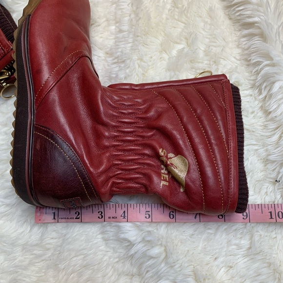 Sorel Red Leather Boots women’s size 7 - Picture 3 of 11